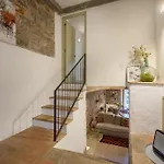 Apartamento Baños Arabes Con Jardín