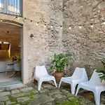 Baños Arabes Con Jardín Apartamento